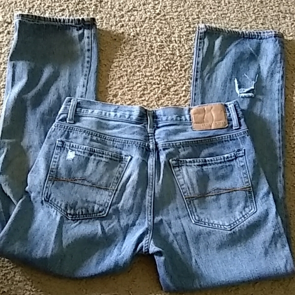 Aeropostale Relaxed Fit Jeans - Picture 4 of 7